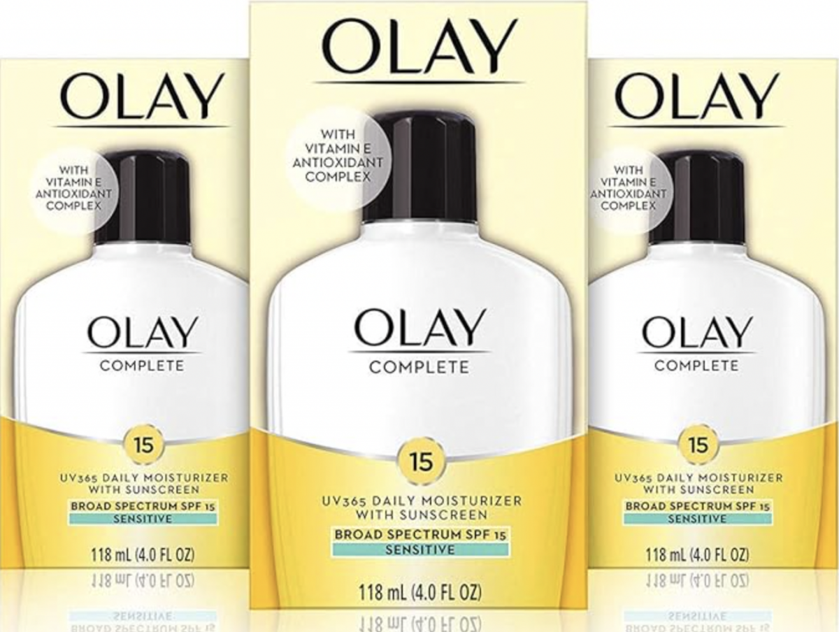 OLAY Complete All Day Moisturizer SPF 15, Sensitive 4 oz (Pack of 3)