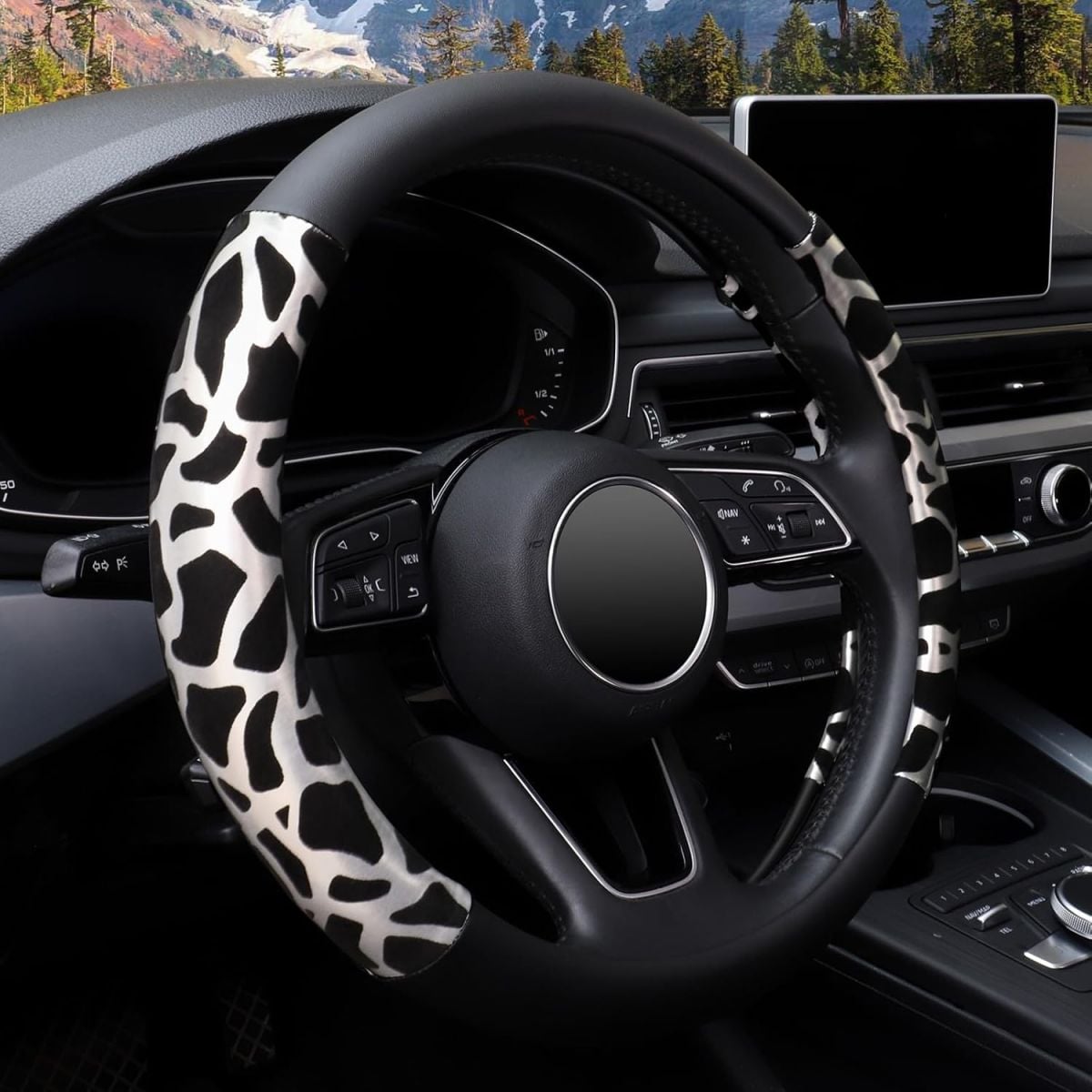 KAFEEK 15-Inch Universal Steering Wheel Cover in Black Microfiber Leather with Anti-Slip Grip and Leopard Design