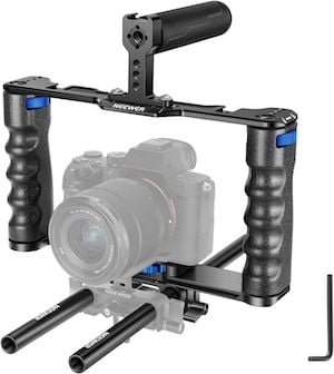 NEEWER Aluminum Alloy Camera Cage Kit with Handle and Dual Grips Blue